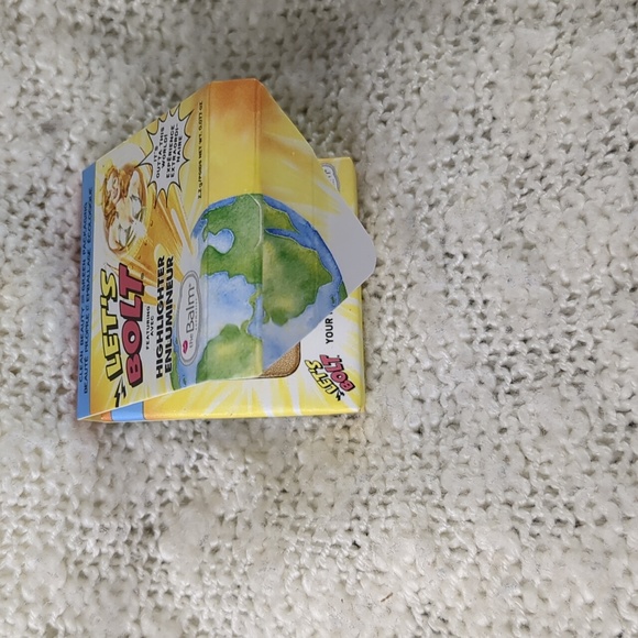 theBalm Let's Bolt Highlighter, 2.2g/0.077oz - Picture 3 of 11